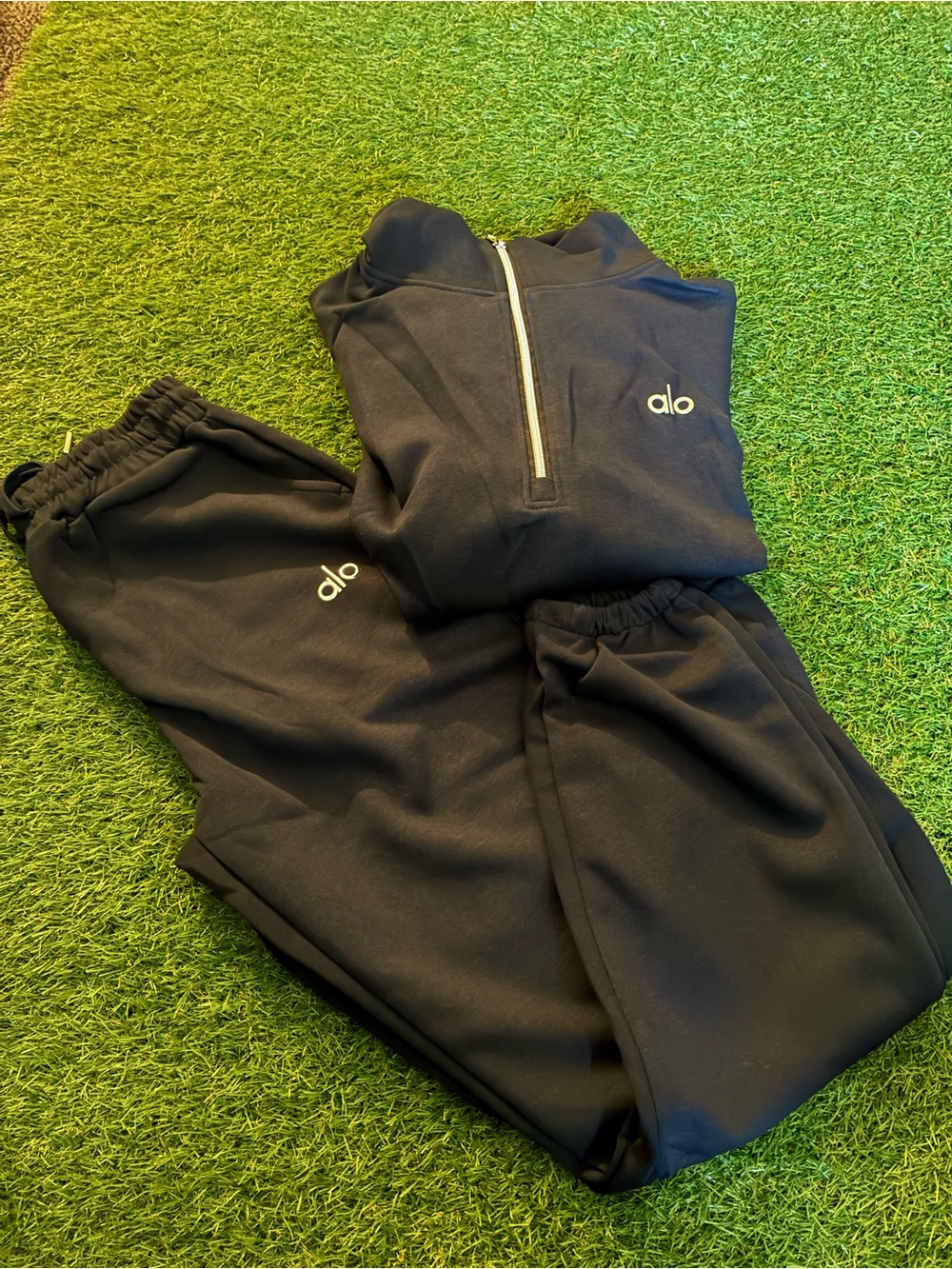 Alo Jogger Sweatsuit-Navy Blue